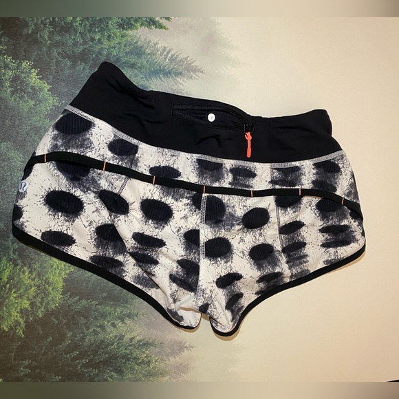 Lululemon Run Speed Short - Picture 1 of 6